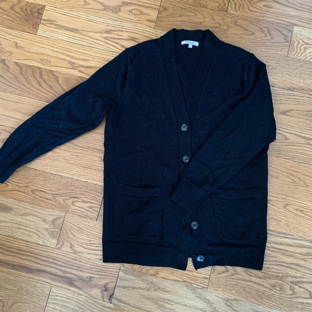 Madewell Black V-Neck Button Cardigan - Picture 1 of 3